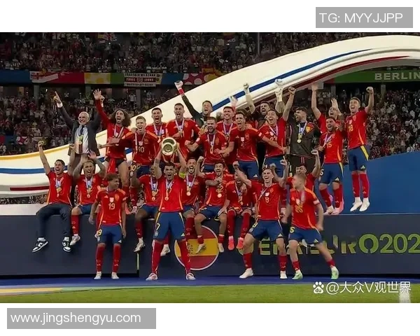 最强梯队排名揭晓足球明星谁能登顶荣耀之巅